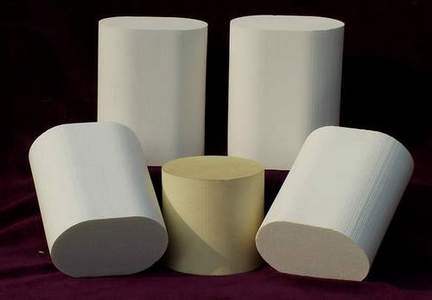 Cordierite Honeycomb Ceramic Catalyst Substrate for Auto