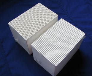 High Refractoriness Good Quality Ceramic Honeycomb Heater for Steel Industry