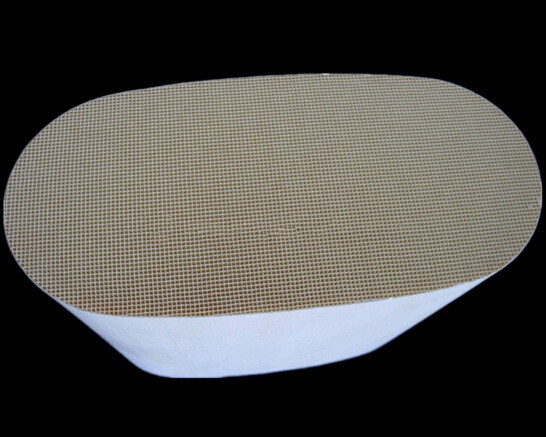 Cordierite Honeycomb Ceramic Substrate for Car/Motorcycle